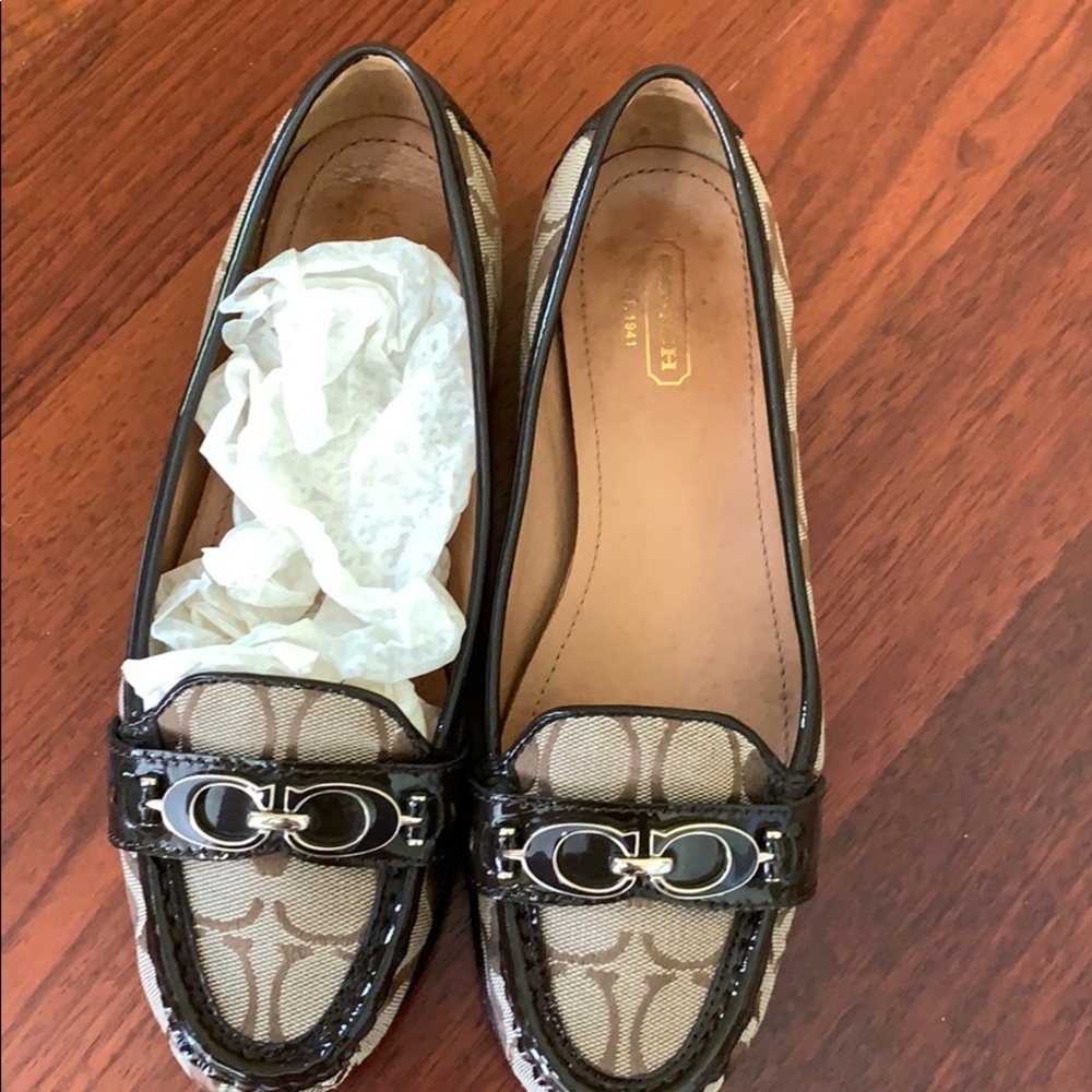 Coach Low Slippers - Picture 2 of 5